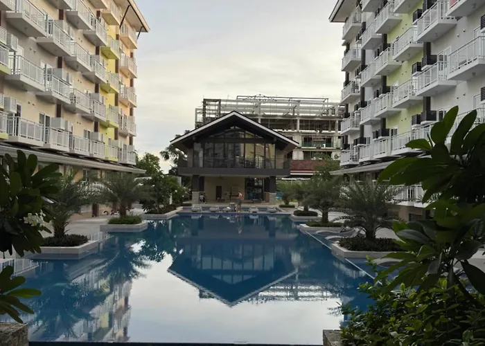 Mira's Unit In Amani Grand Residences Near Mactan Int'l Airport 3*