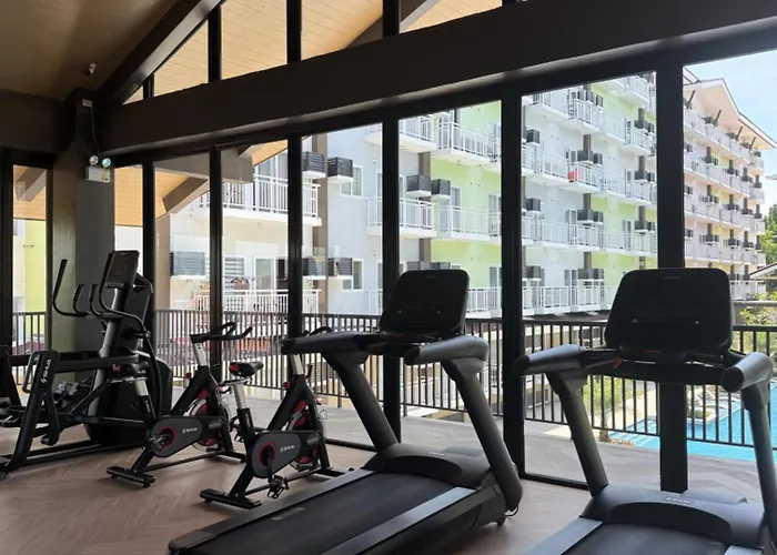 Aparthotel Mira's Unit In Amani Grand Residences Near Mactan Int'l Airport Lapu-Lapu City